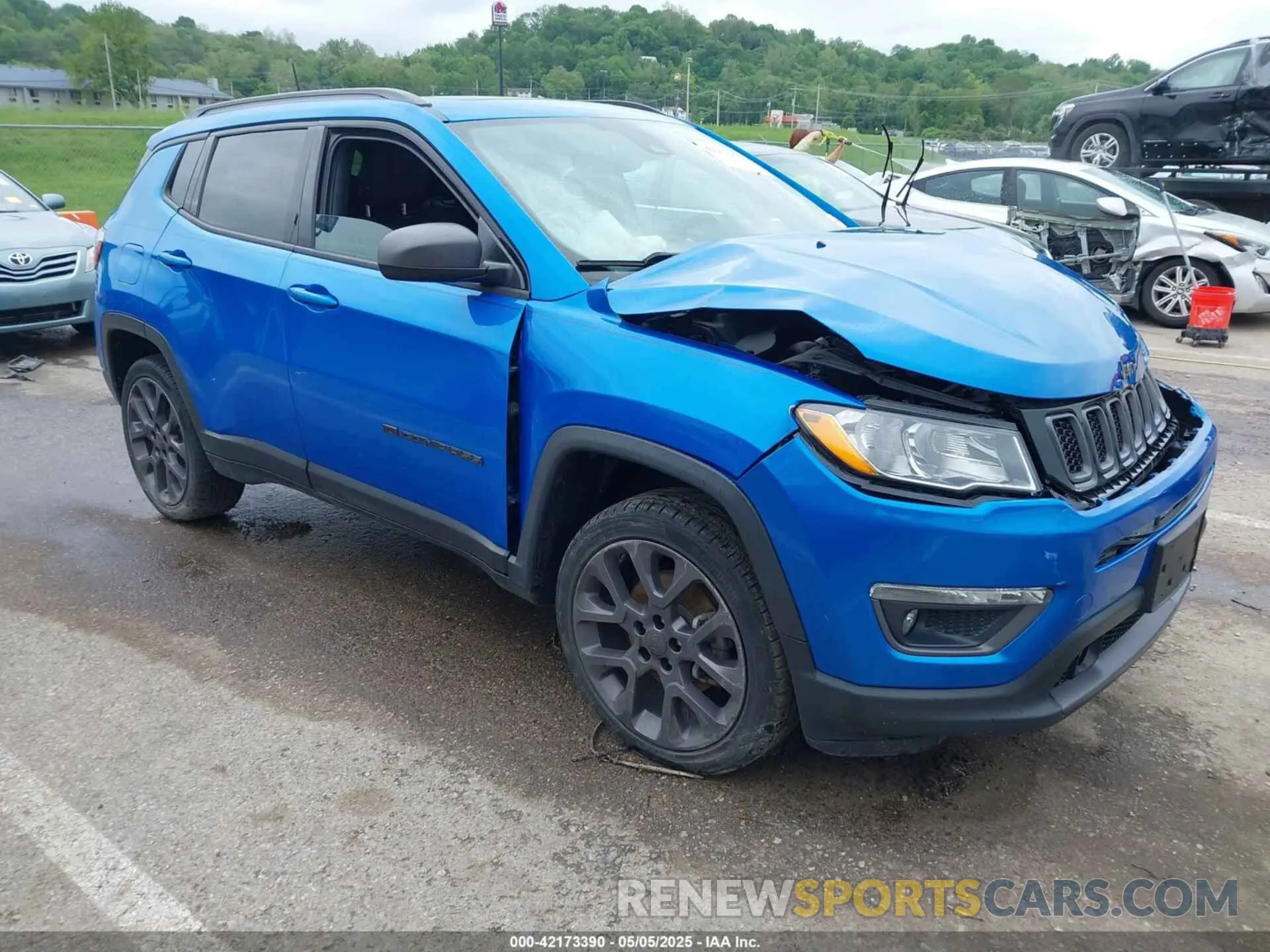 1 Photograph of a damaged car 3C4NJDEB4MT519257 JEEP COMPASS 2021