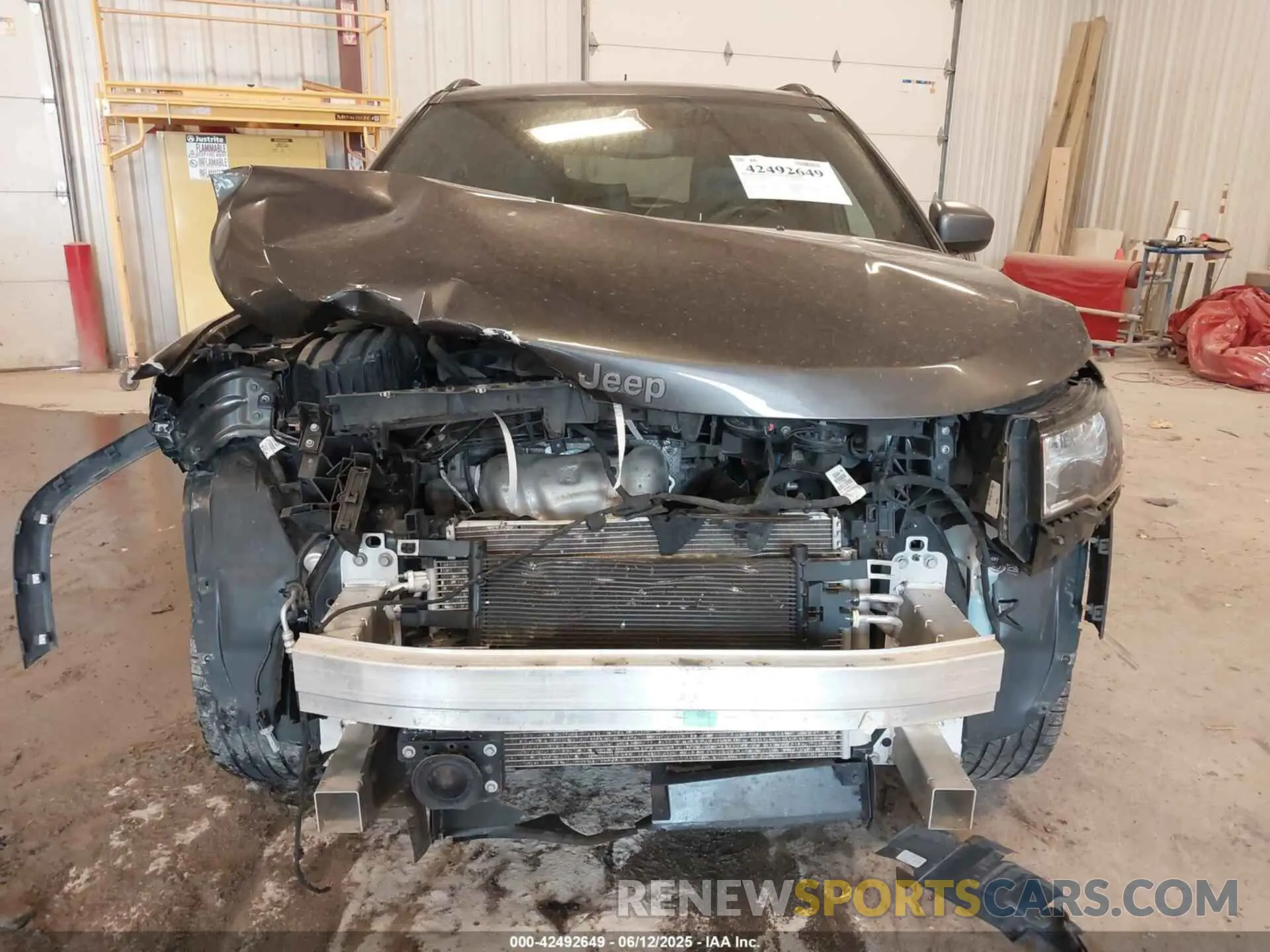 6 Photograph of a damaged car 3C4NJDEB4MT543171 JEEP COMPASS 2021