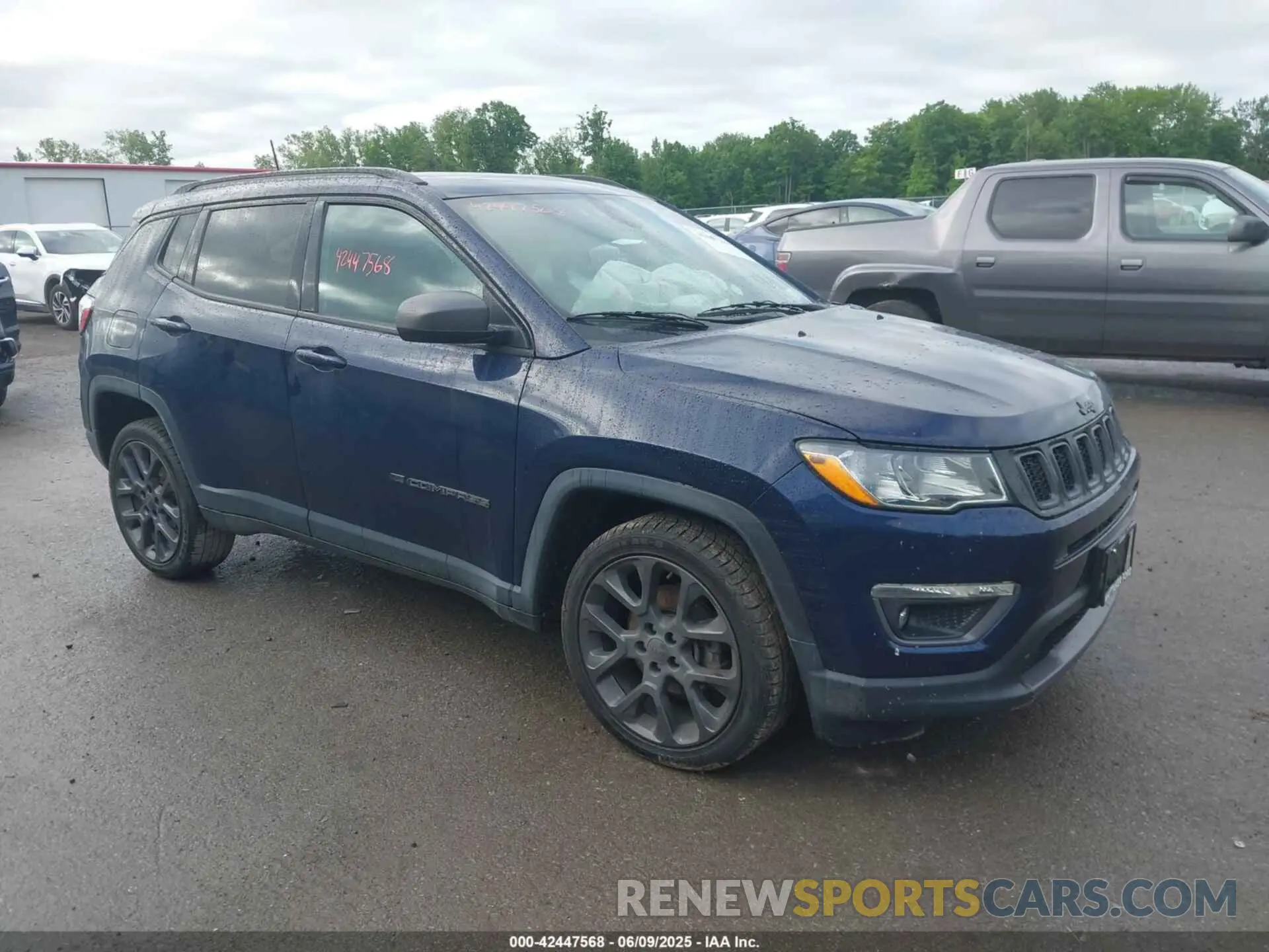 1 Photograph of a damaged car 3C4NJDEB5MT520949 JEEP COMPASS 2021