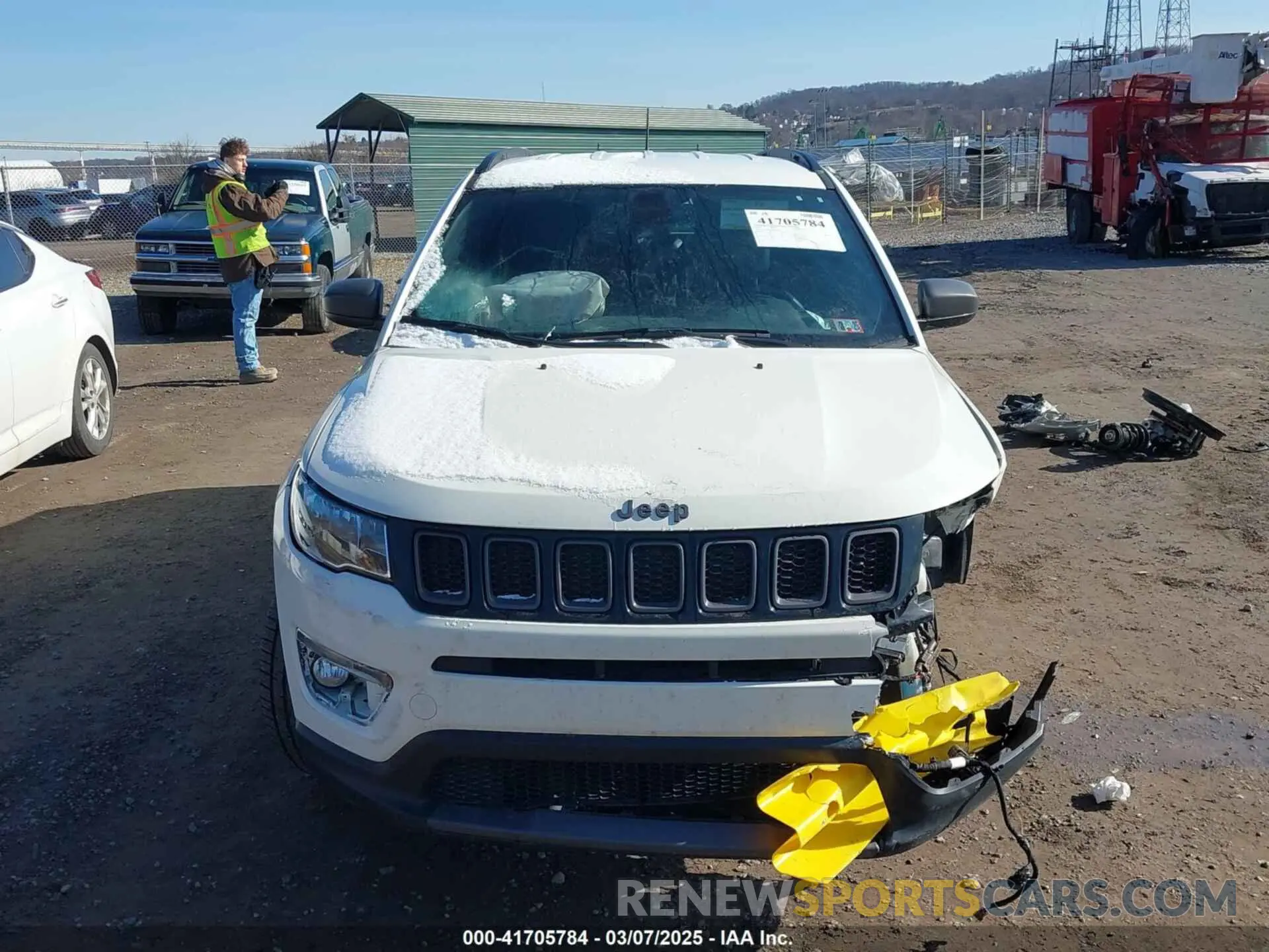 13 Photograph of a damaged car 3C4NJDEB5MT584554 JEEP COMPASS 2021