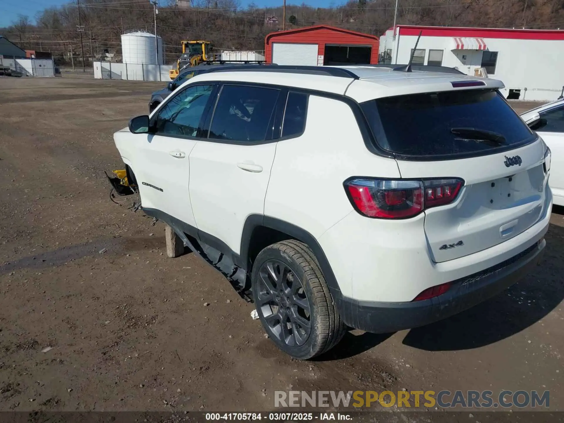 3 Photograph of a damaged car 3C4NJDEB5MT584554 JEEP COMPASS 2021