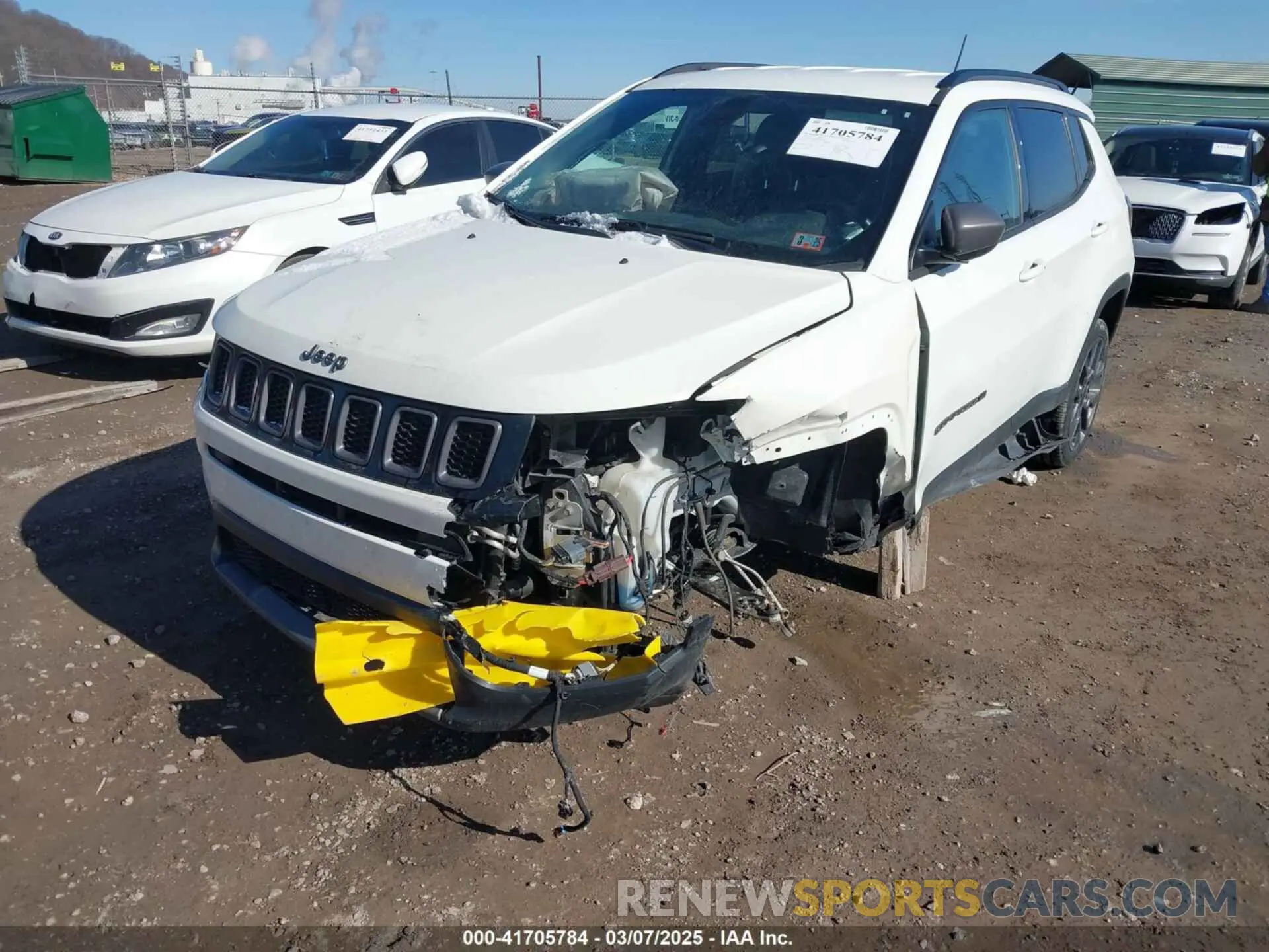 6 Photograph of a damaged car 3C4NJDEB5MT584554 JEEP COMPASS 2021