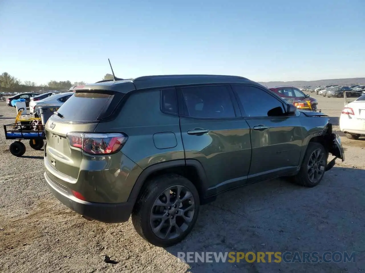 3 Photograph of a damaged car 3C4NJDEB6MT554656 JEEP COMPASS 2021