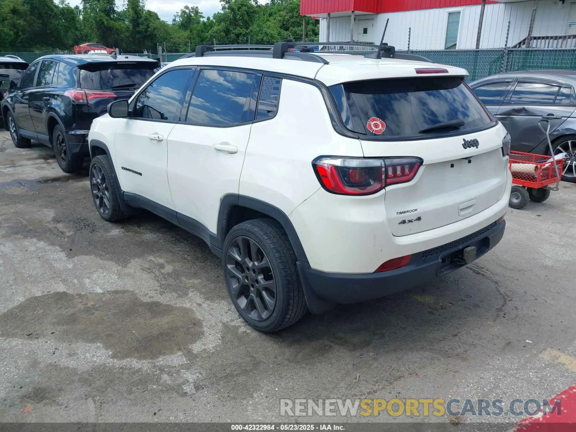 3 Photograph of a damaged car 3C4NJDEB9MT516631 JEEP COMPASS 2021