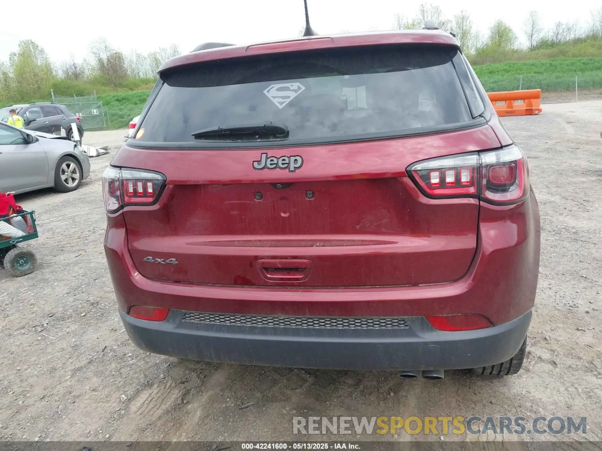 16 Photograph of a damaged car 3C4NJDEB9MT551945 JEEP COMPASS 2021