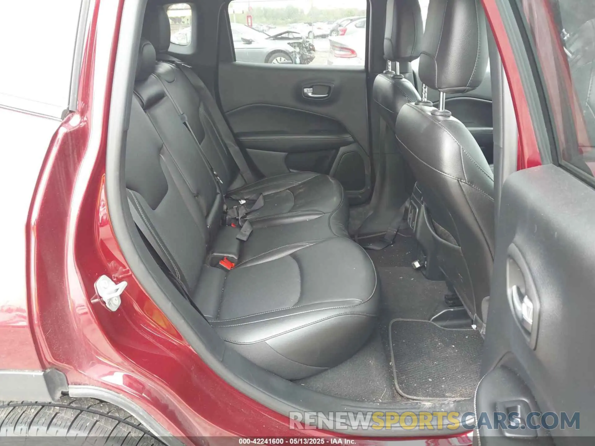 8 Photograph of a damaged car 3C4NJDEB9MT551945 JEEP COMPASS 2021