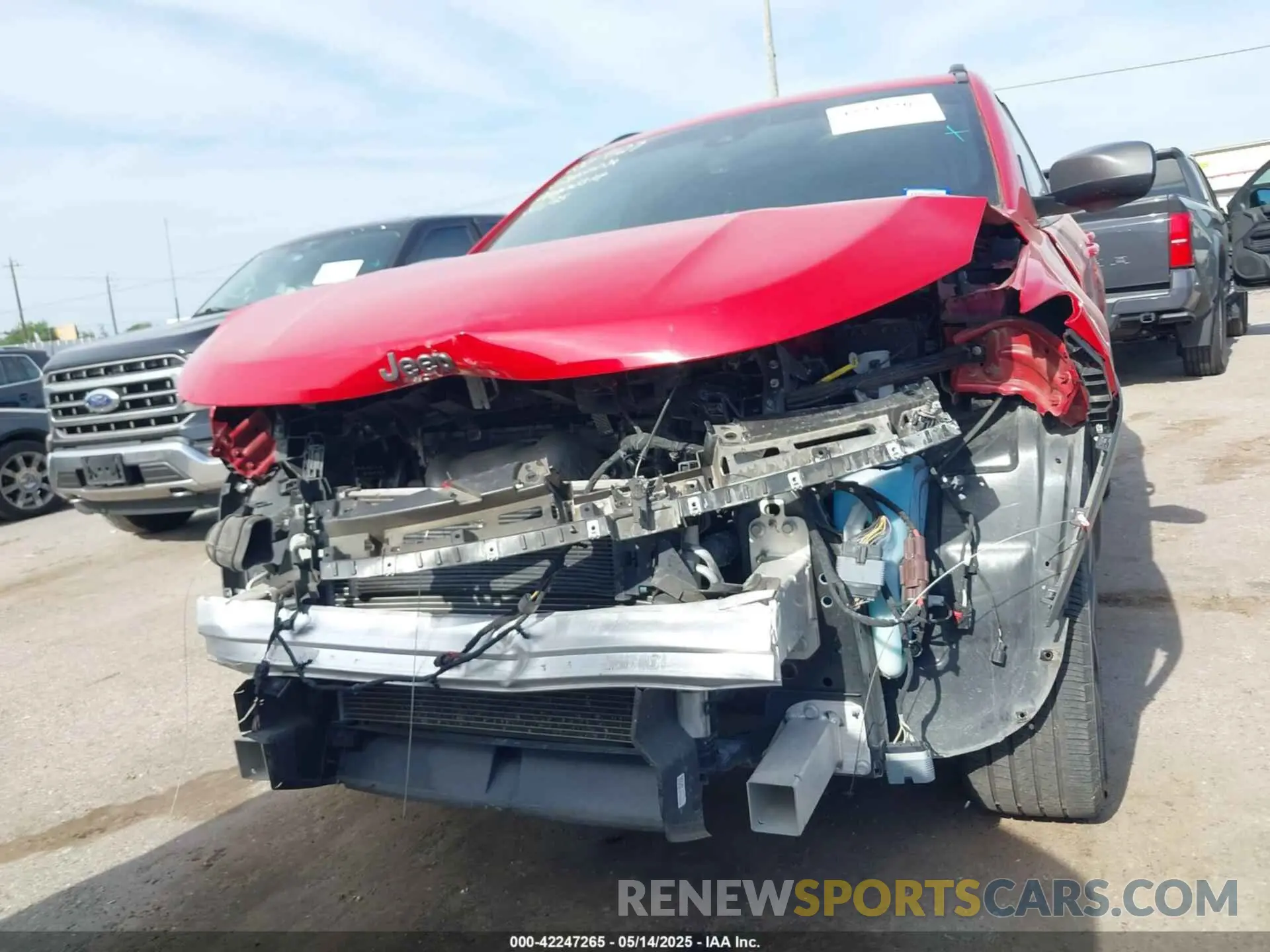 6 Photograph of a damaged car 3C4NJDEB9MT593337 JEEP COMPASS 2021