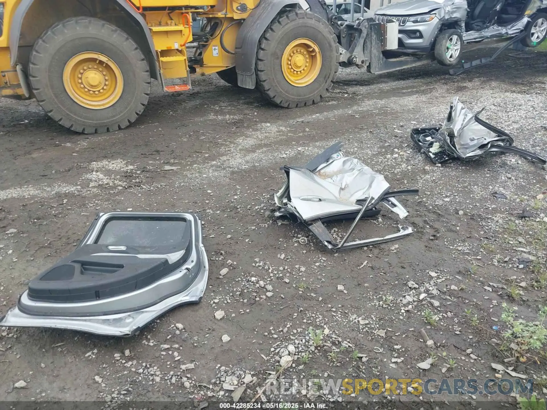 11 Photograph of a damaged car 3C4NJCBB0NT140157 JEEP COMPASS 2022