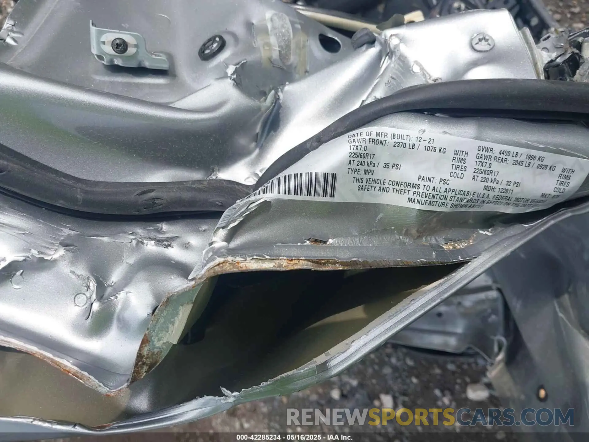 9 Photograph of a damaged car 3C4NJCBB0NT140157 JEEP COMPASS 2022