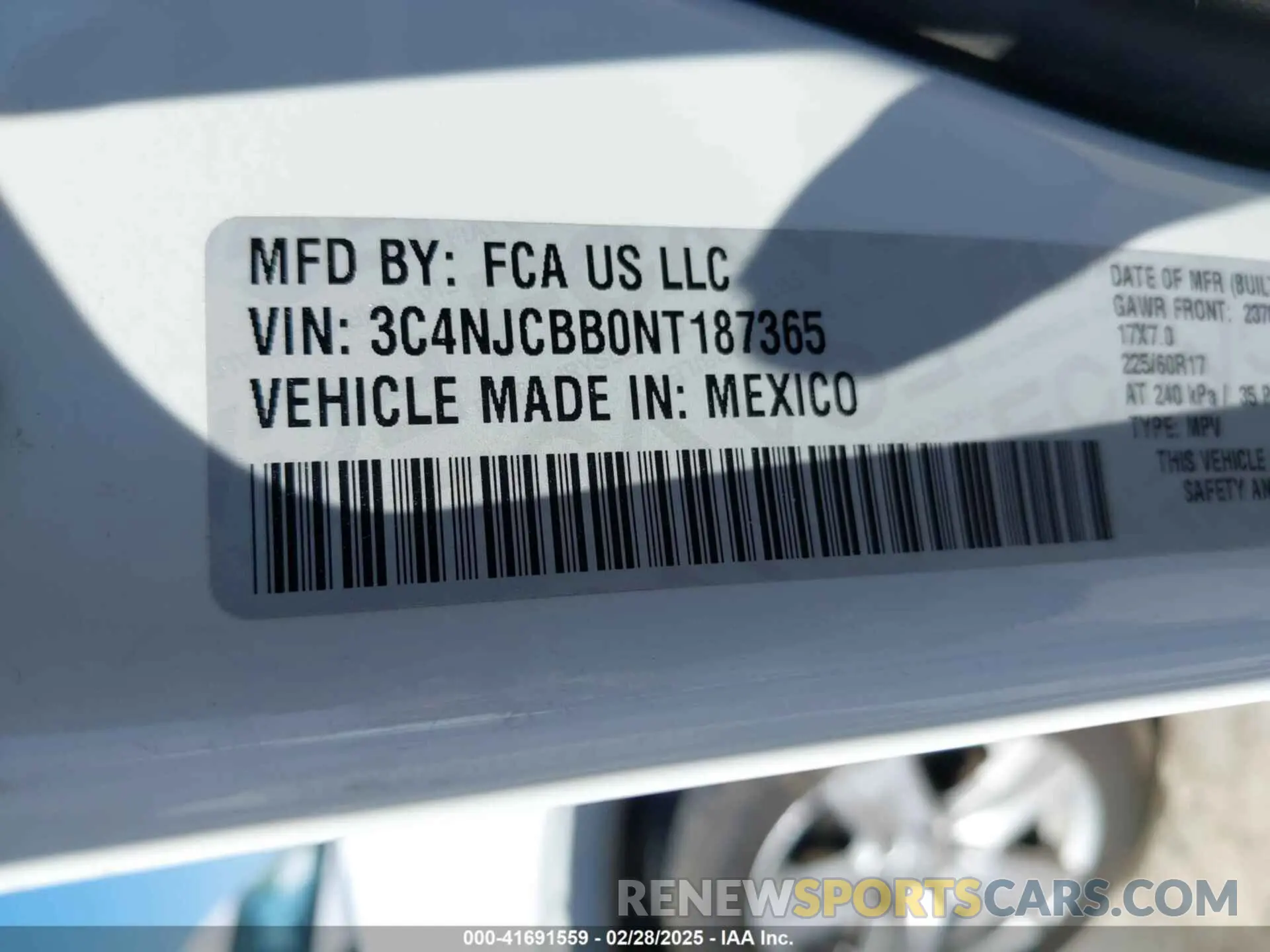 9 Photograph of a damaged car 3C4NJCBB0NT187365 JEEP COMPASS 2022