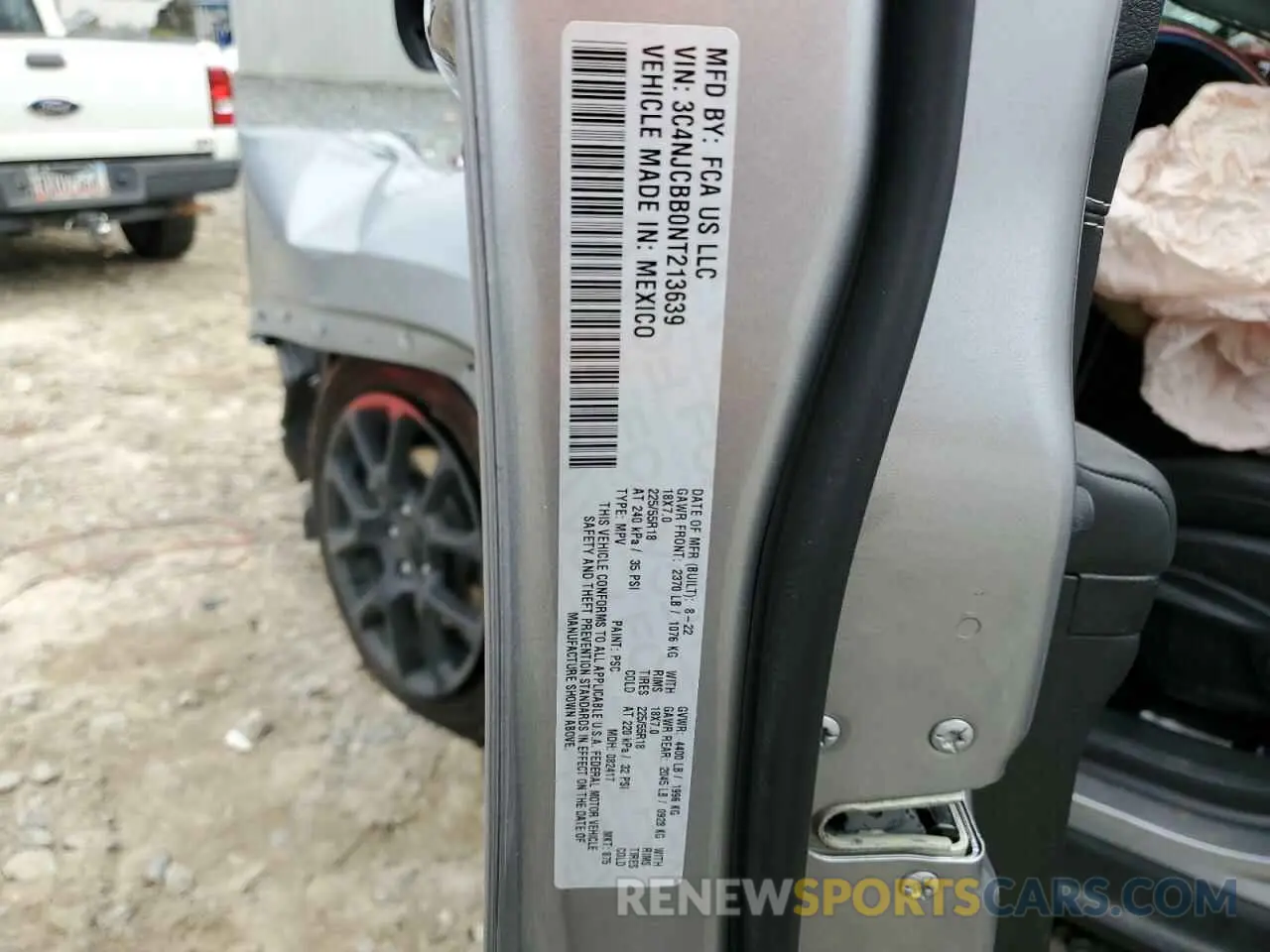 12 Photograph of a damaged car 3C4NJCBB0NT213639 JEEP COMPASS 2022