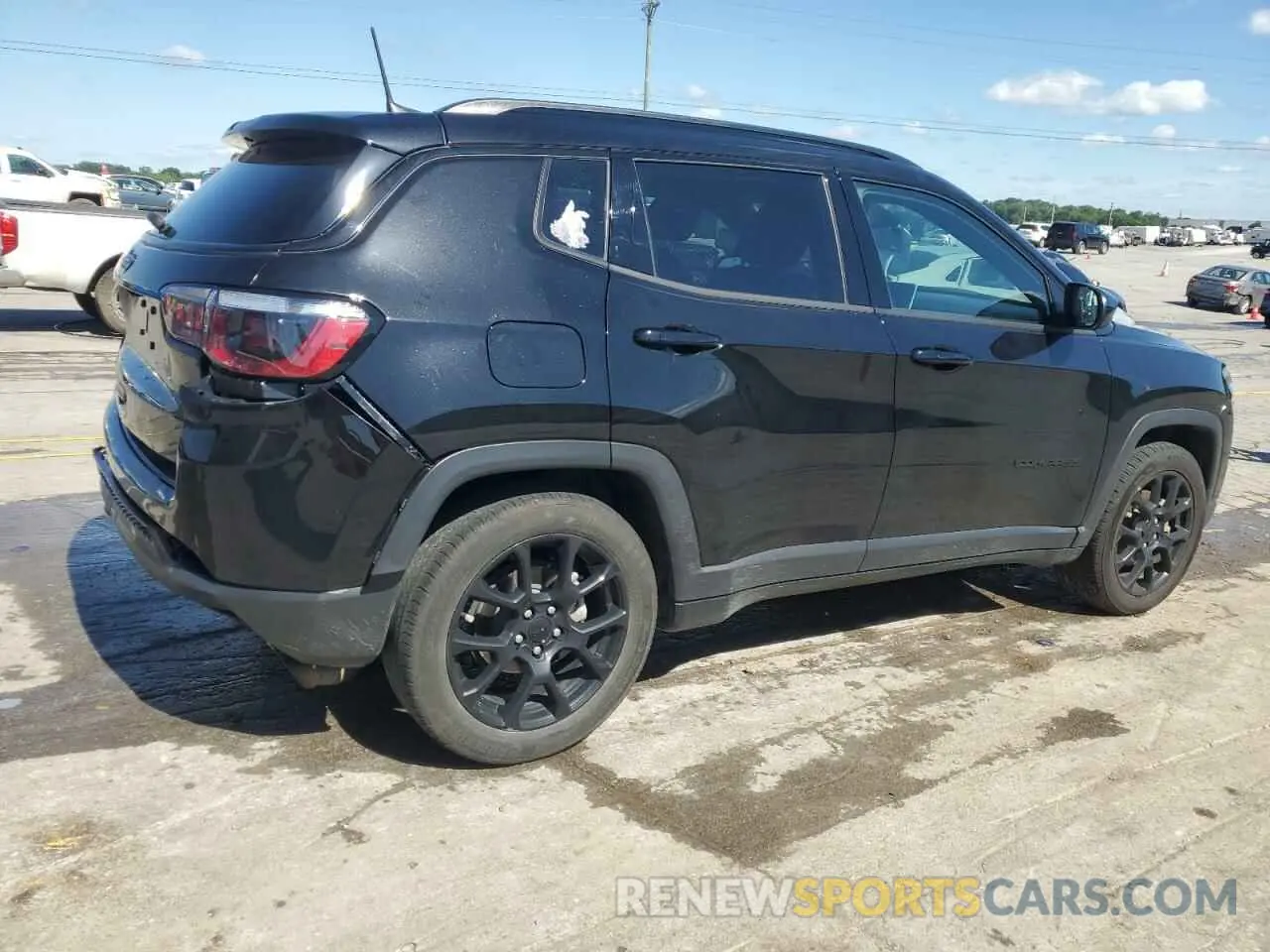 3 Photograph of a damaged car 3C4NJCBB0NT218131 JEEP COMPASS 2022