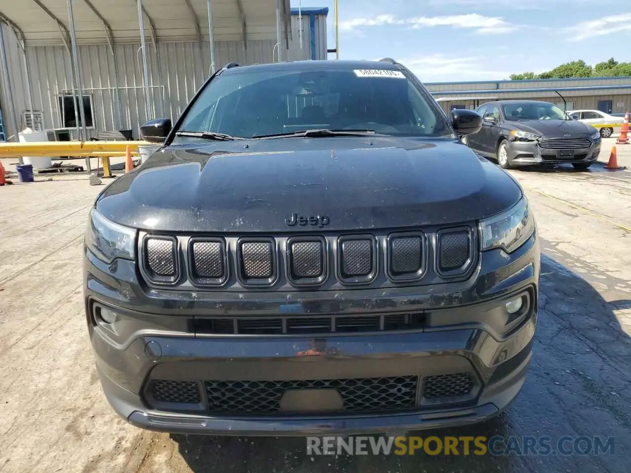 5 Photograph of a damaged car 3C4NJCBB0NT218131 JEEP COMPASS 2022