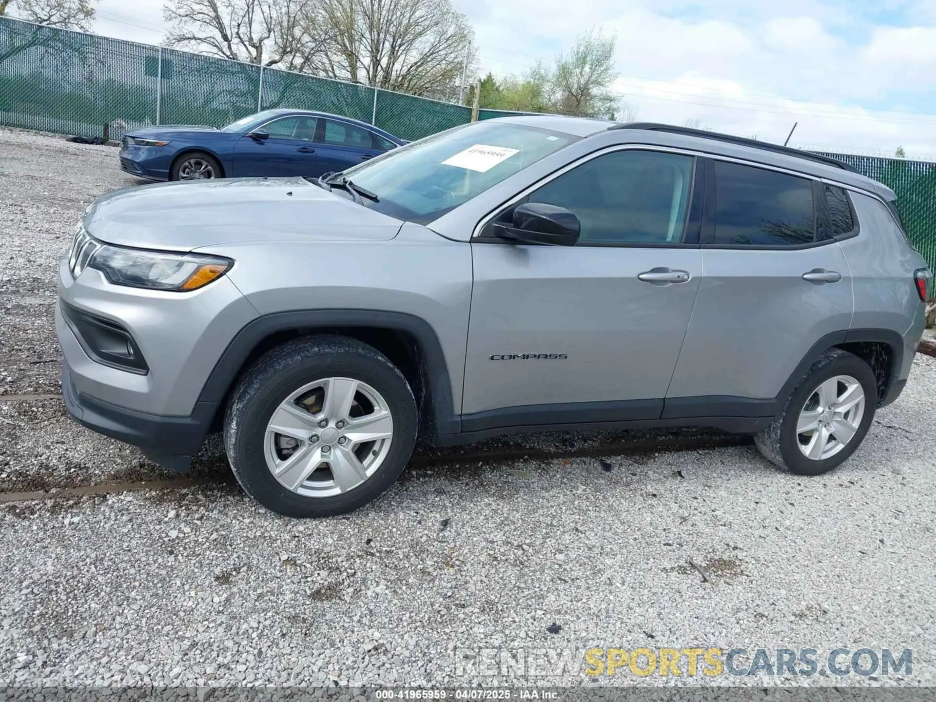 14 Photograph of a damaged car 3C4NJCBB2NT139477 JEEP COMPASS 2022