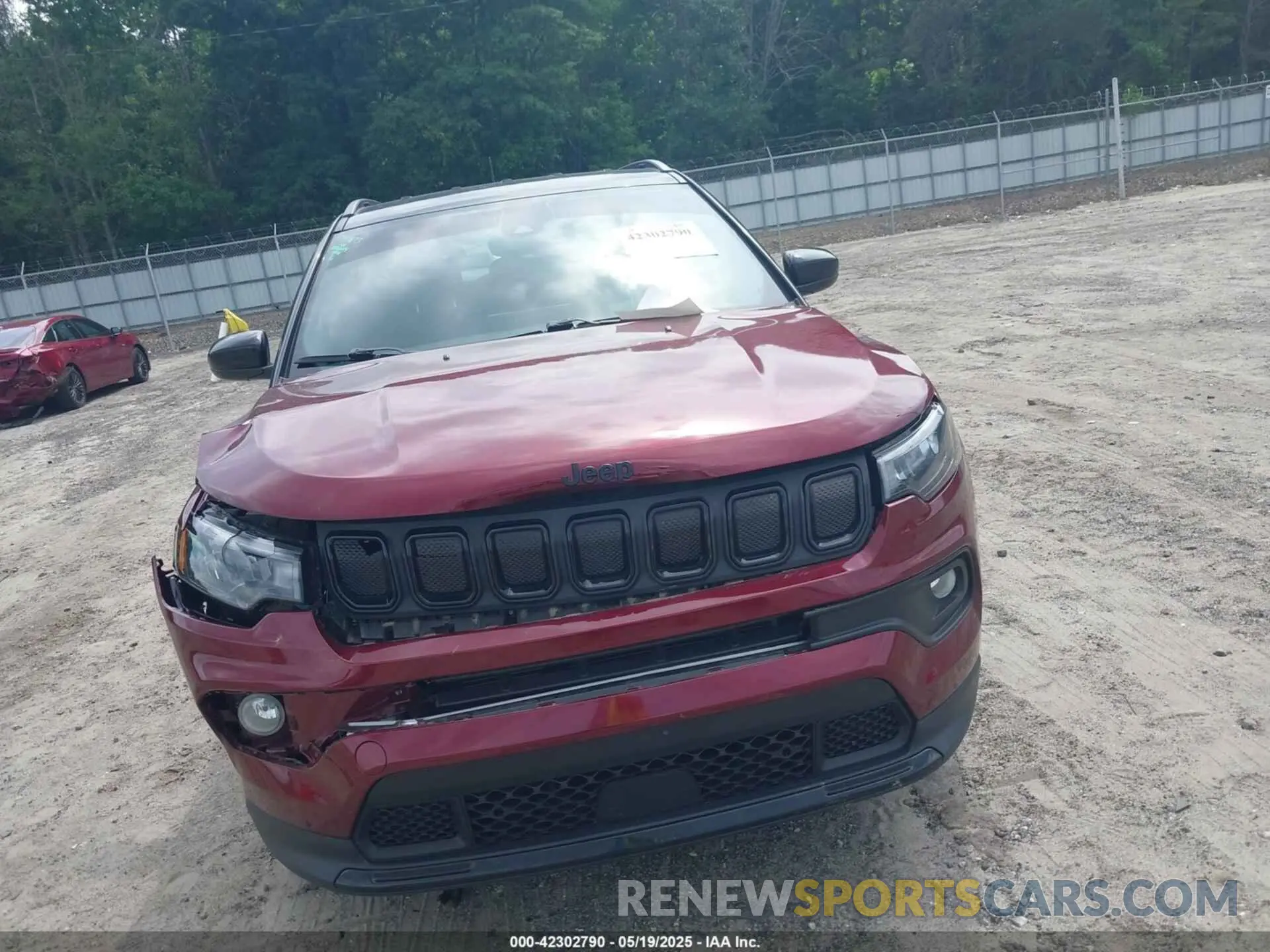 12 Photograph of a damaged car 3C4NJCBB2NT210970 JEEP COMPASS 2022
