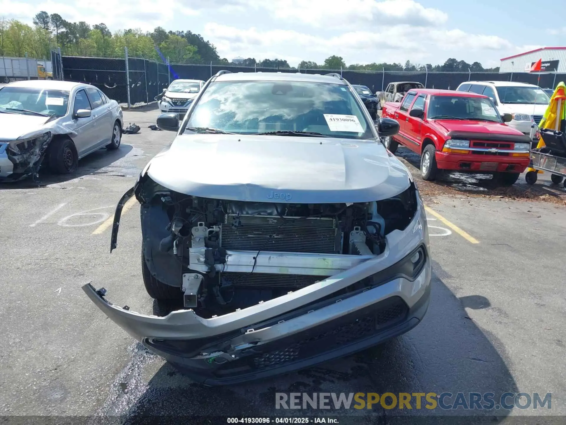 12 Photograph of a damaged car 3C4NJCBB3NT188428 JEEP COMPASS 2022