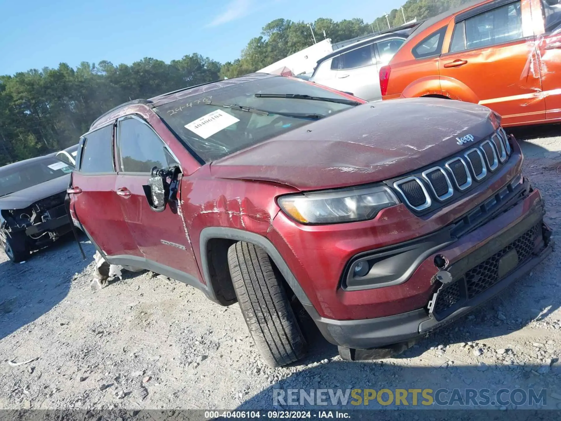1 Photograph of a damaged car 3C4NJCBB4NT109459 JEEP COMPASS 2022