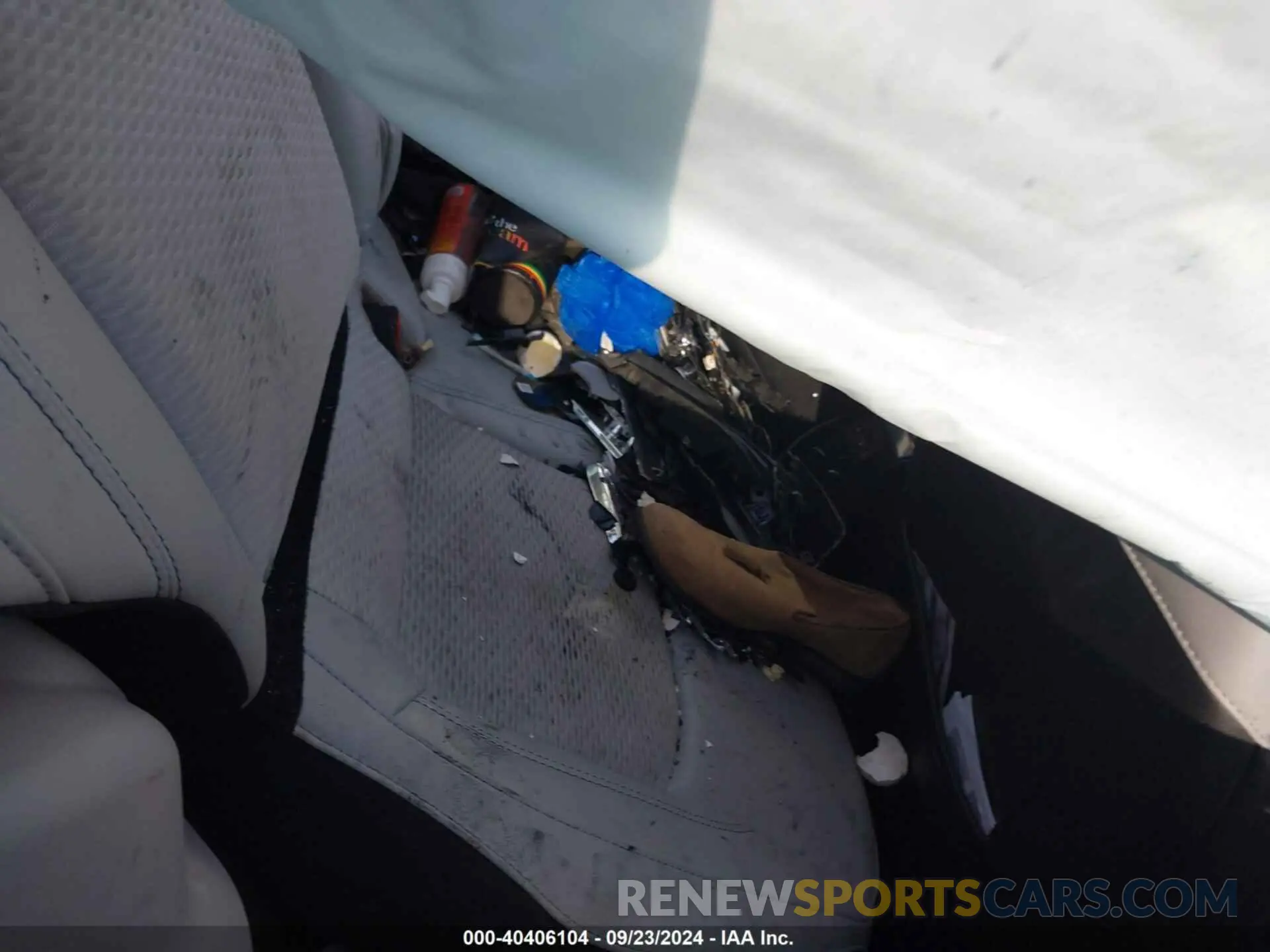 8 Photograph of a damaged car 3C4NJCBB4NT109459 JEEP COMPASS 2022