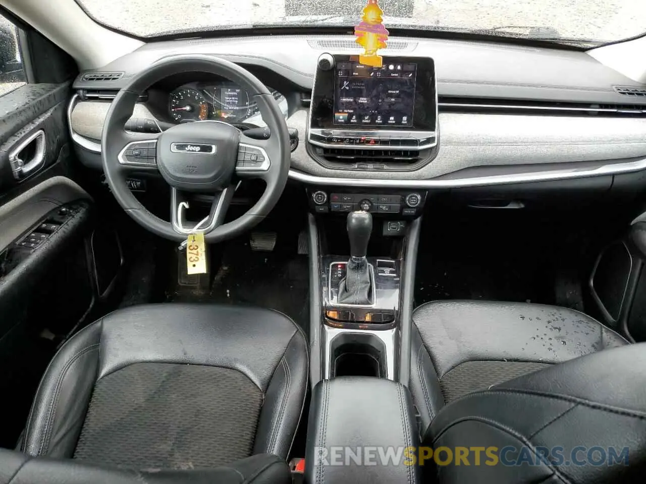 8 Photograph of a damaged car 3C4NJCBB4NT174893 JEEP COMPASS 2022