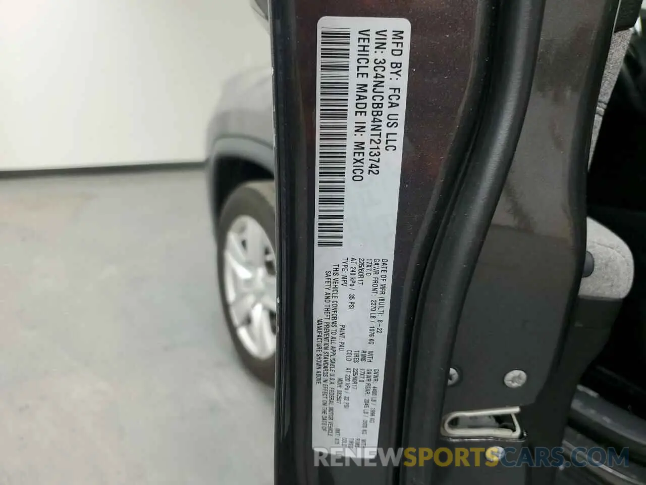 13 Photograph of a damaged car 3C4NJCBB4NT213742 JEEP COMPASS 2022