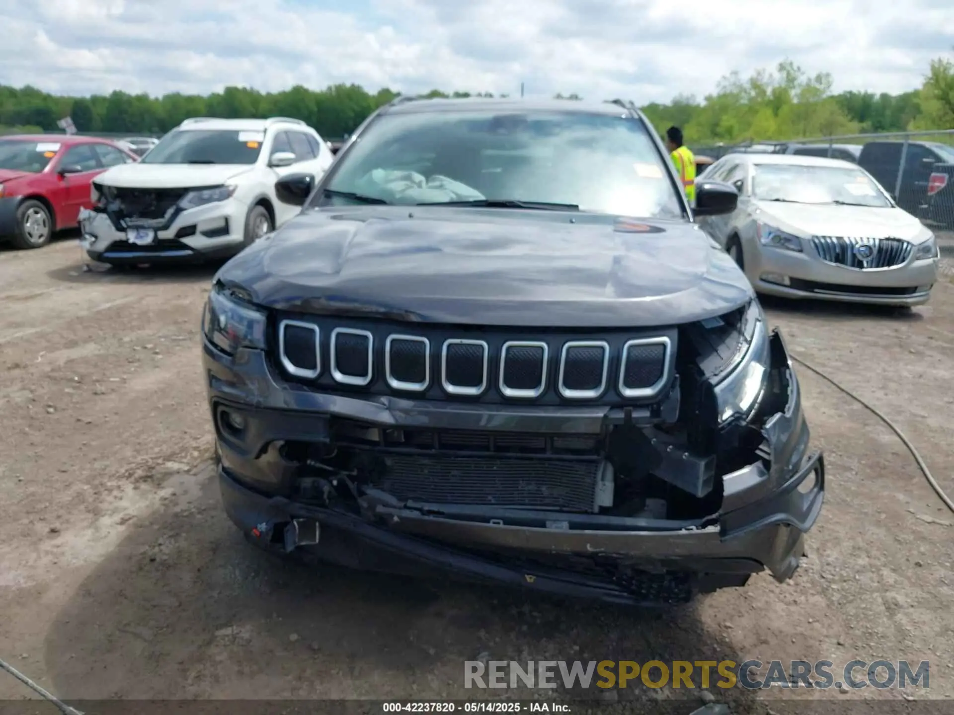 6 Photograph of a damaged car 3C4NJCBB5NT103444 JEEP COMPASS 2022