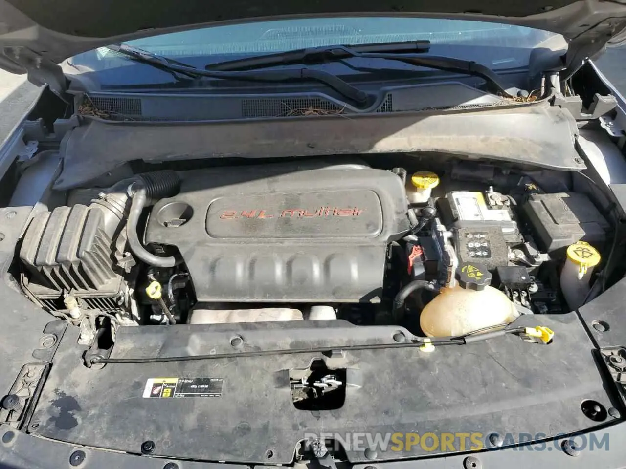 12 Photograph of a damaged car 3C4NJCBB5NT218089 JEEP COMPASS 2022