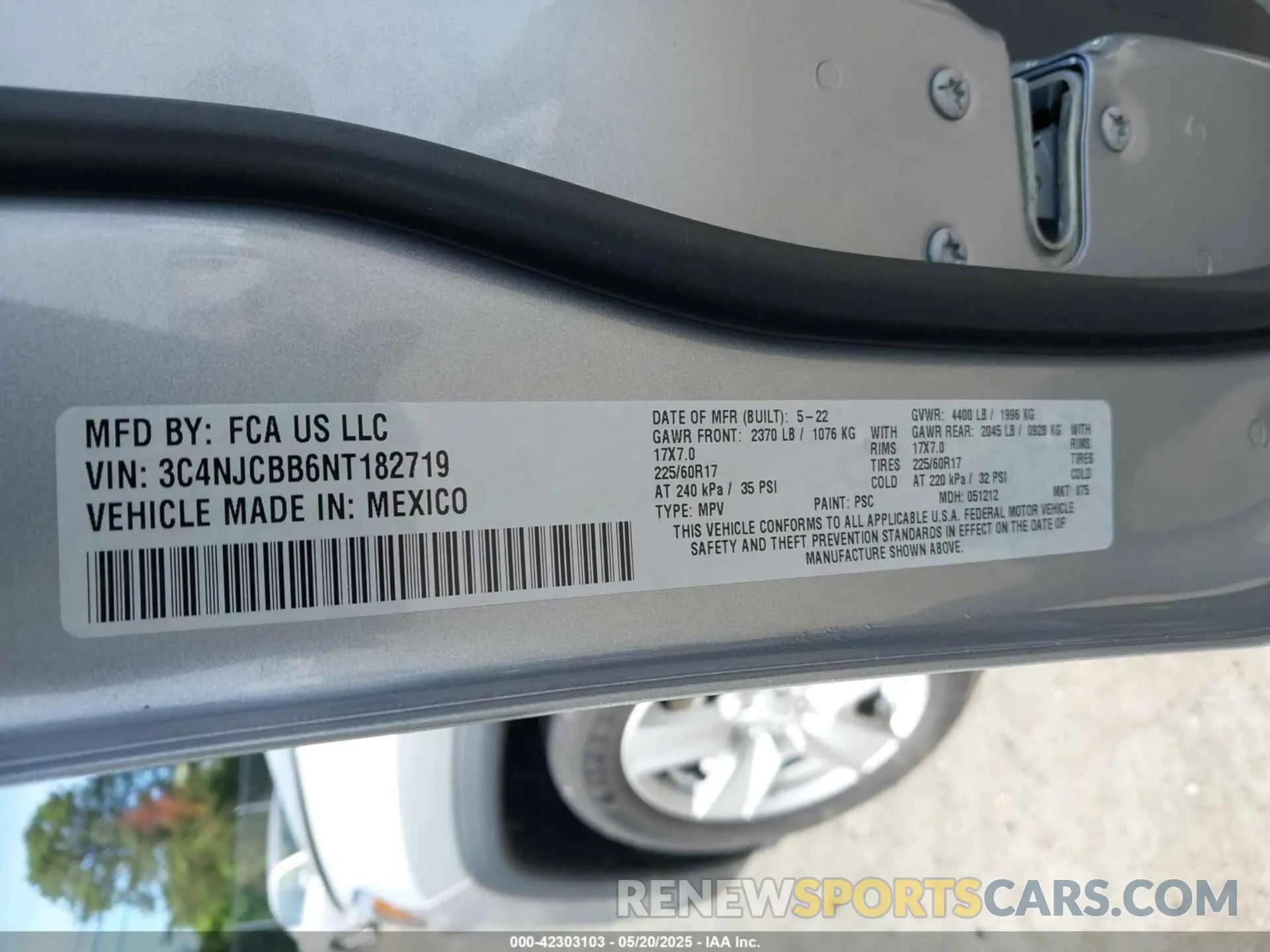9 Photograph of a damaged car 3C4NJCBB6NT182719 JEEP COMPASS 2022