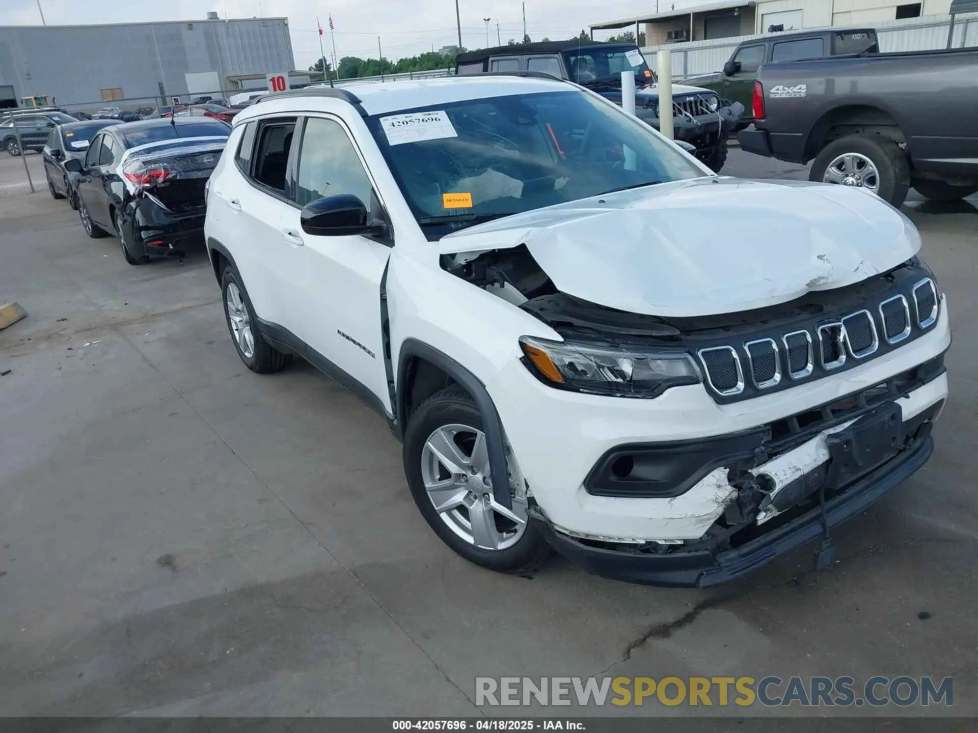 1 Photograph of a damaged car 3C4NJCBB6NT217940 JEEP COMPASS 2022