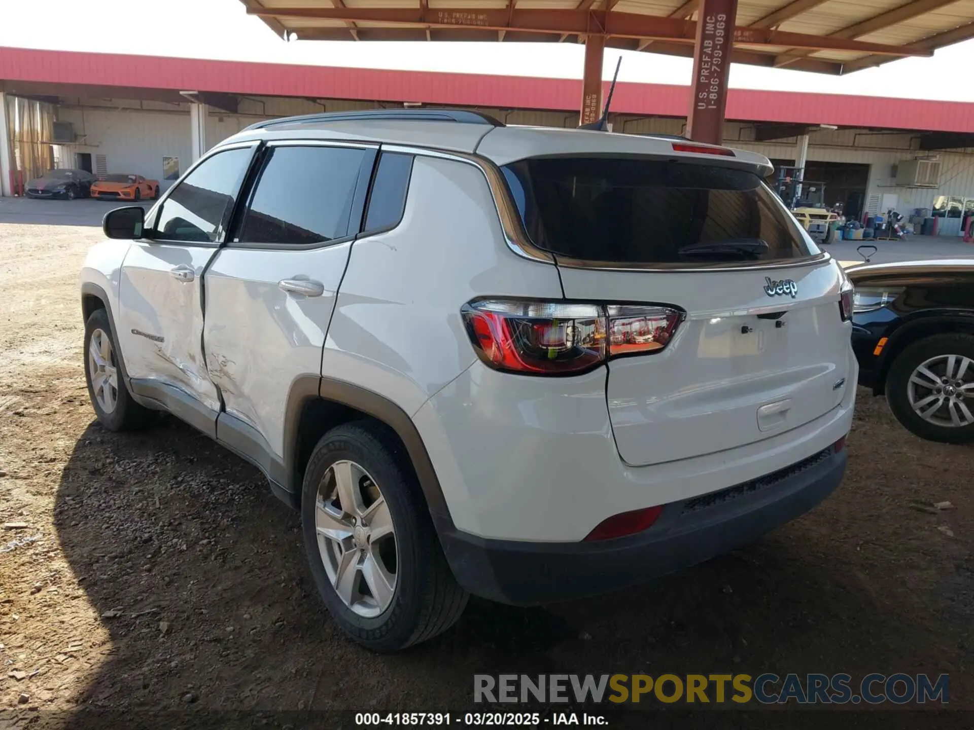 3 Photograph of a damaged car 3C4NJCBB6NT220062 JEEP COMPASS 2022
