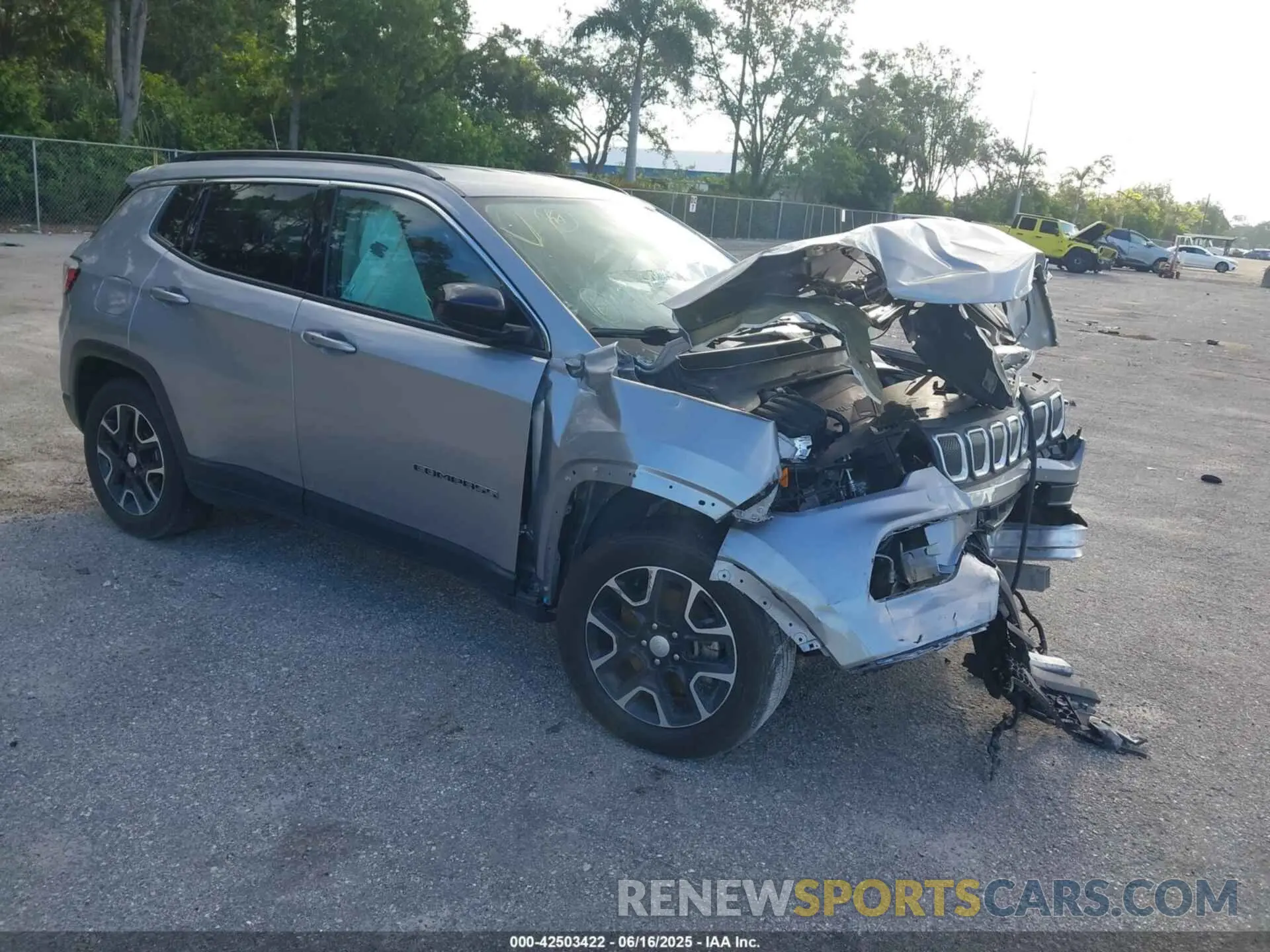 1 Photograph of a damaged car 3C4NJCBB8NT138706 JEEP COMPASS 2022