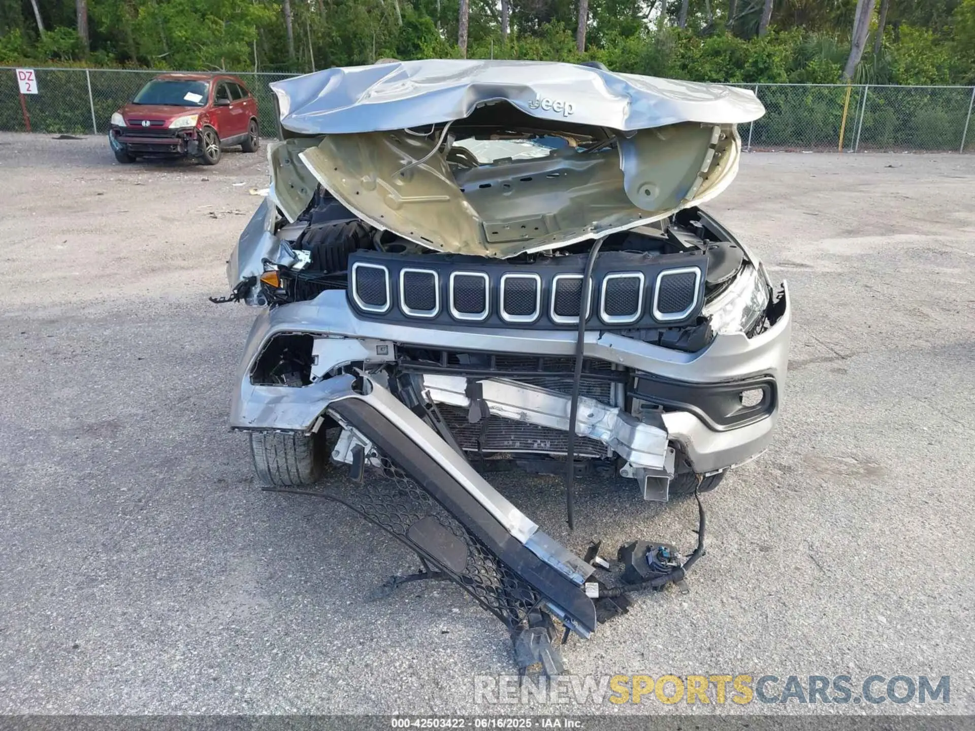 12 Photograph of a damaged car 3C4NJCBB8NT138706 JEEP COMPASS 2022