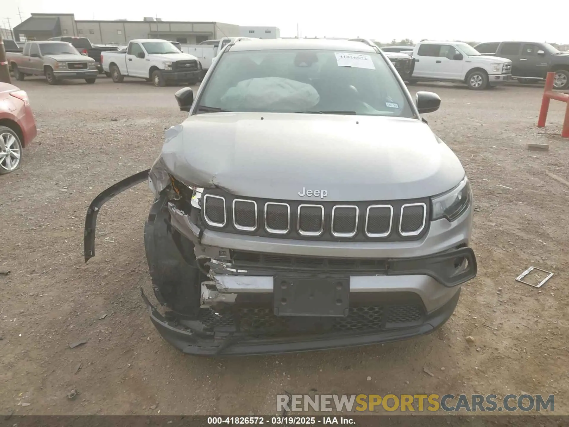 12 Photograph of a damaged car 3C4NJCBB8NT204932 JEEP COMPASS 2022