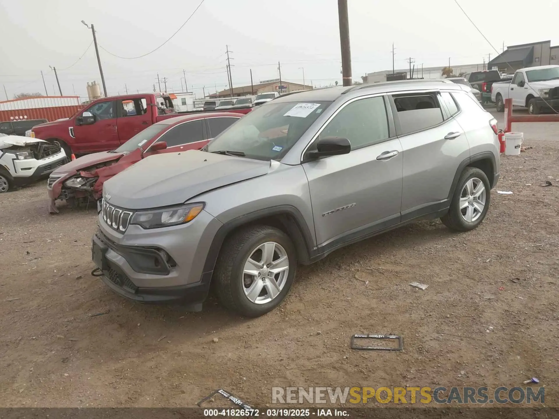 2 Photograph of a damaged car 3C4NJCBB8NT204932 JEEP COMPASS 2022