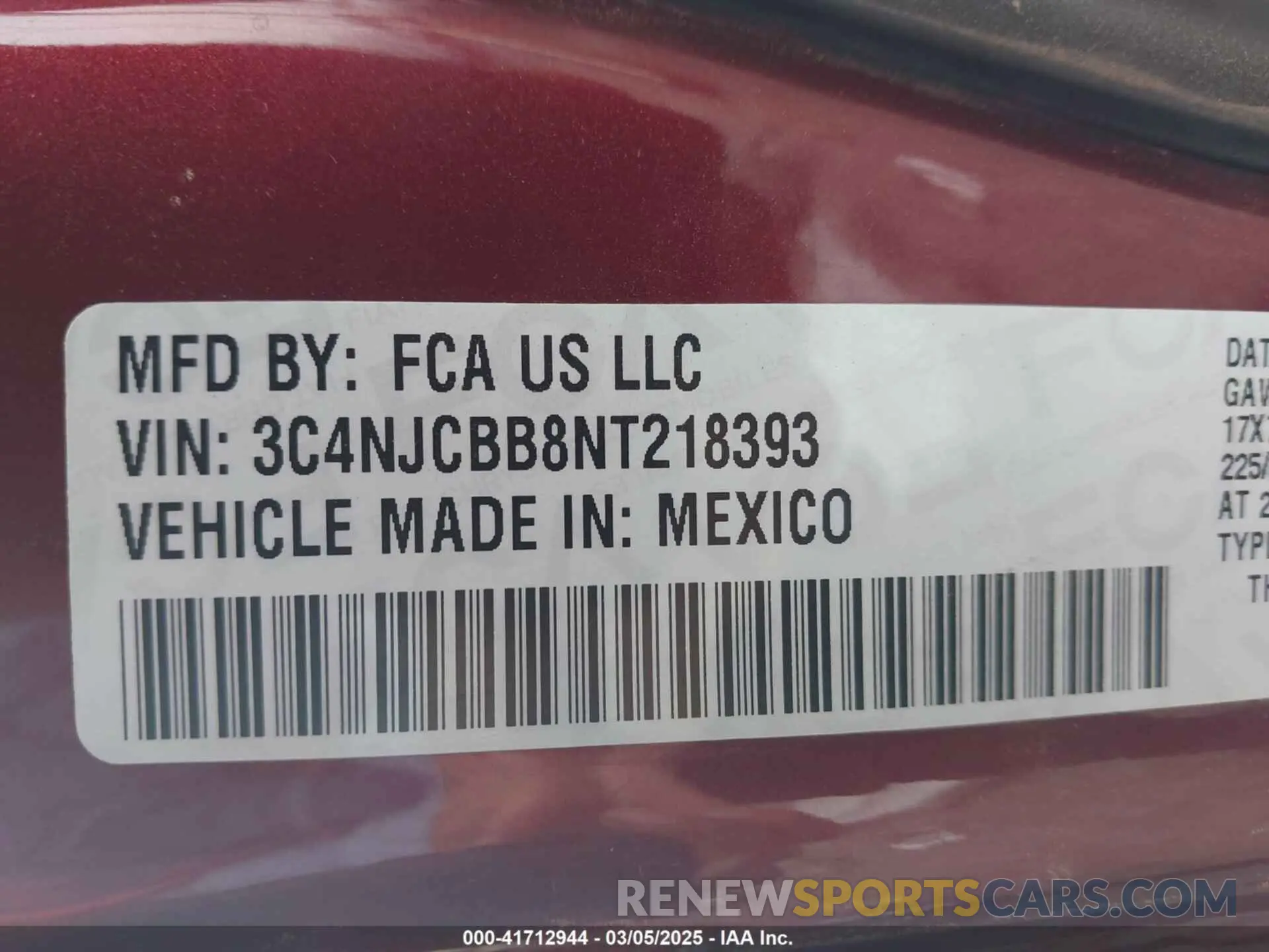 9 Photograph of a damaged car 3C4NJCBB8NT218393 JEEP COMPASS 2022