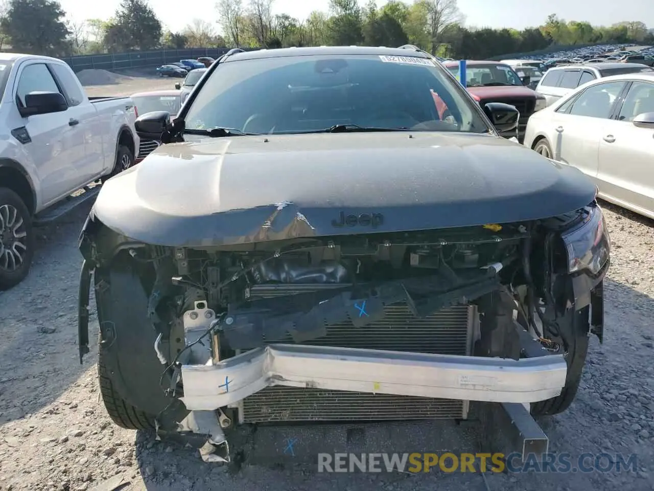 5 Photograph of a damaged car 3C4NJCBB8NT234318 JEEP COMPASS 2022