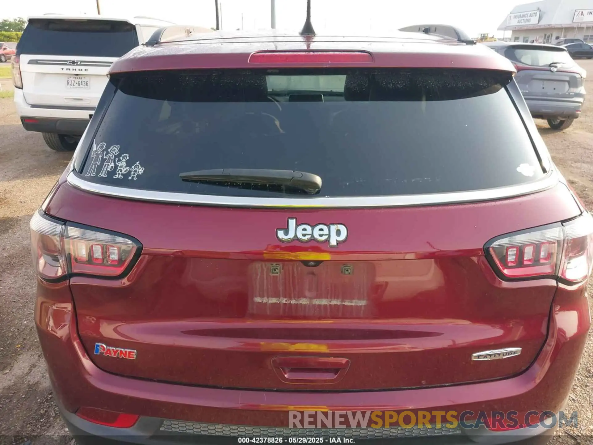 16 Photograph of a damaged car 3C4NJCBB9NT109506 JEEP COMPASS 2022