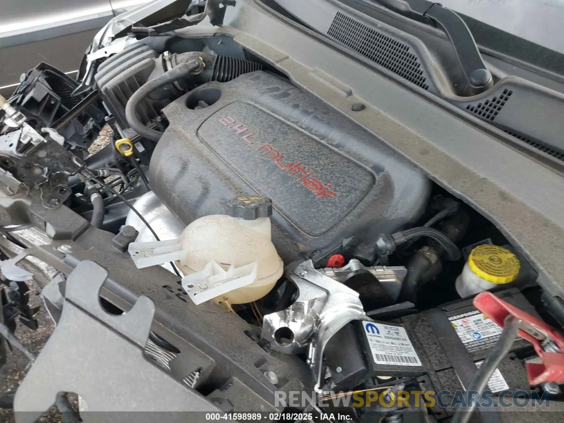 10 Photograph of a damaged car 3C4NJCBB9NT192399 JEEP COMPASS 2022
