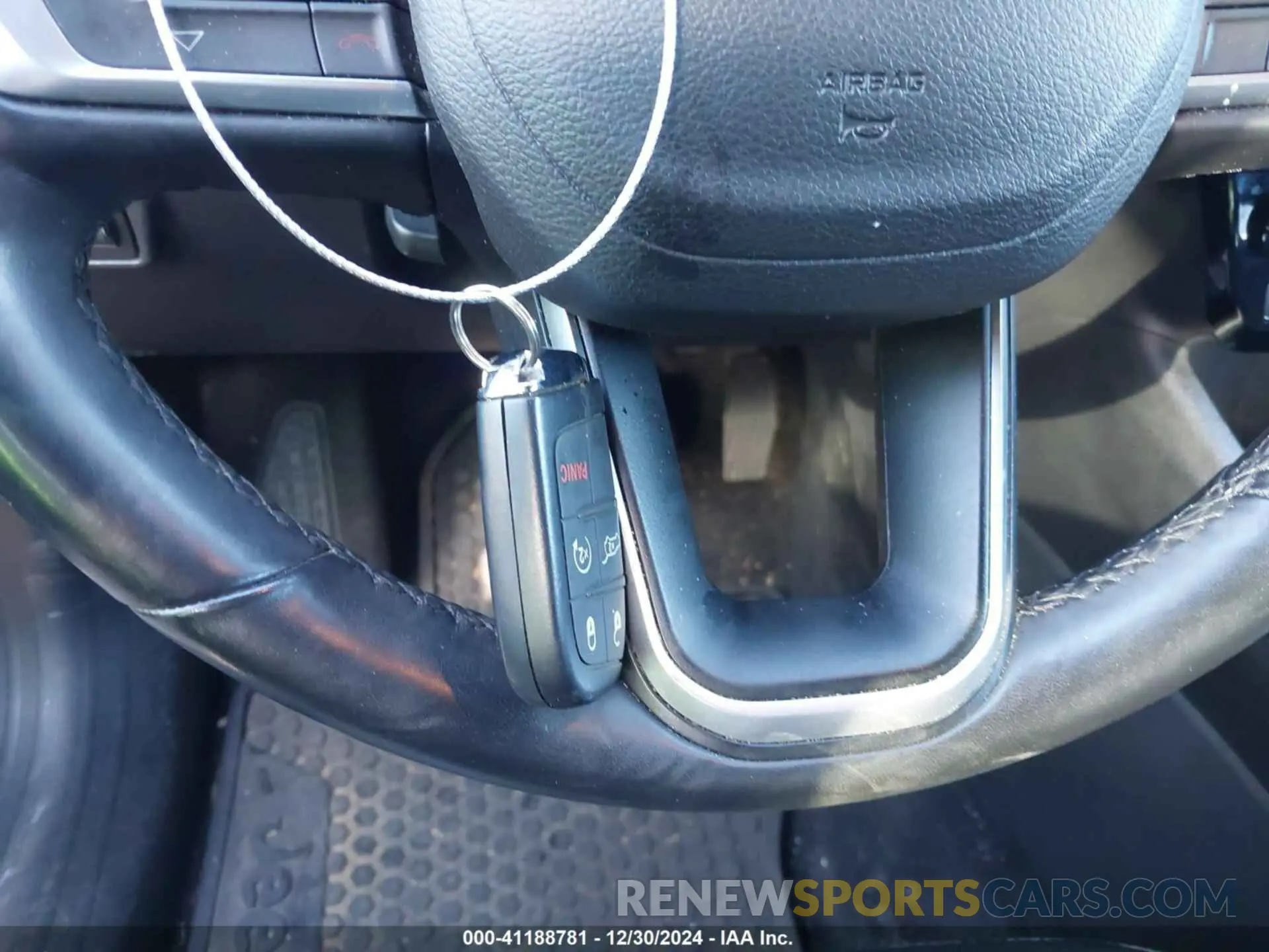 11 Photograph of a damaged car 3C4NJCBBXNT188054 JEEP COMPASS 2022