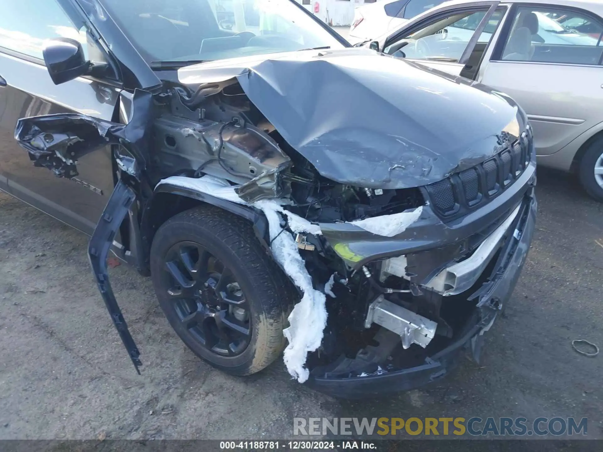 6 Photograph of a damaged car 3C4NJCBBXNT188054 JEEP COMPASS 2022
