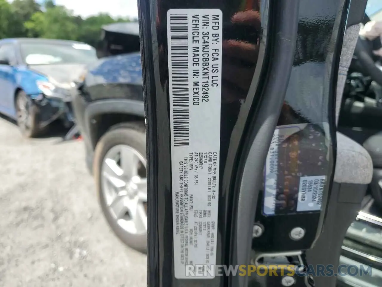 13 Photograph of a damaged car 3C4NJCBBXNT192492 JEEP COMPASS 2022
