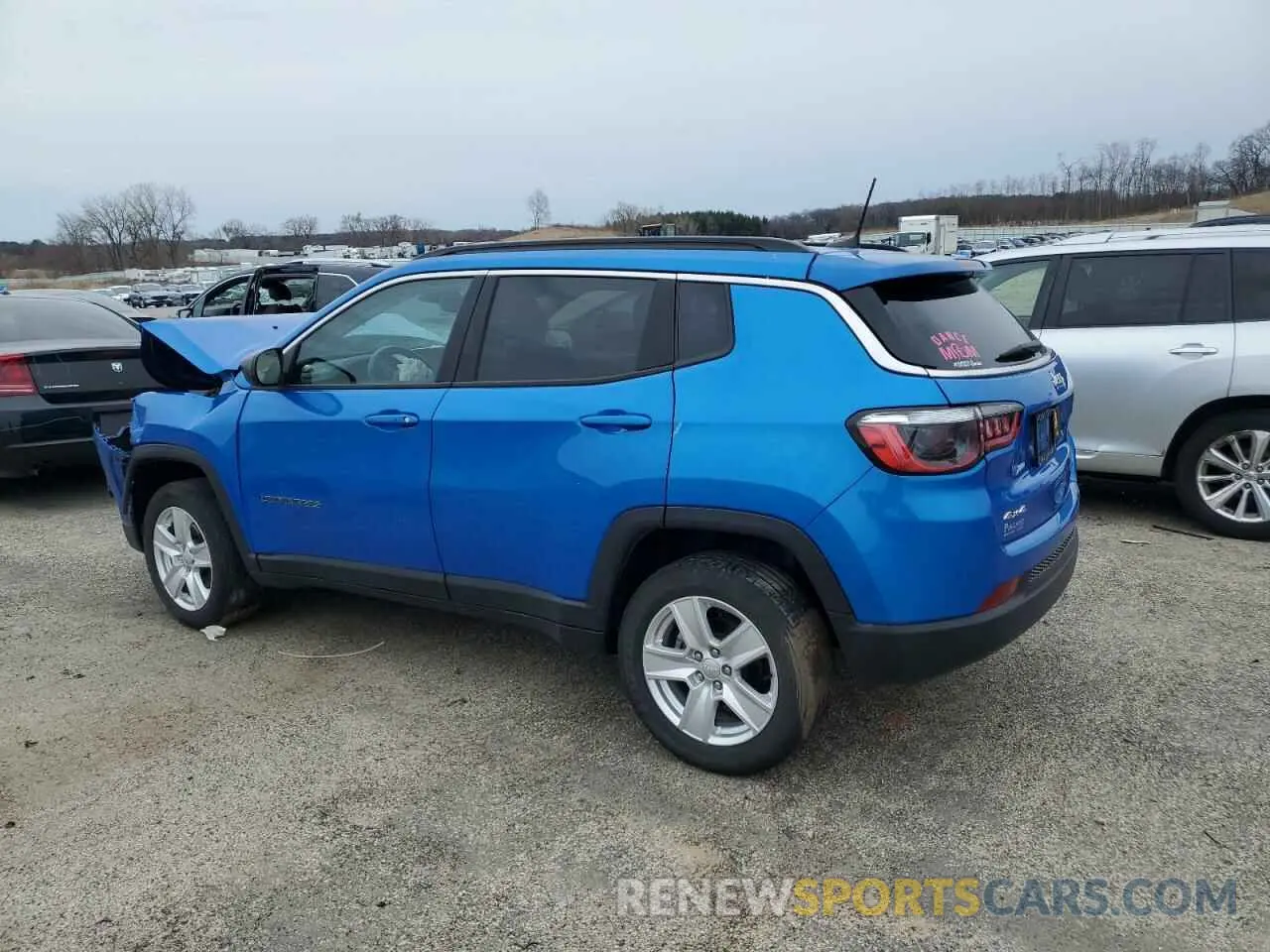 2 Photograph of a damaged car 3C4NJDBB0NT115300 JEEP COMPASS 2022