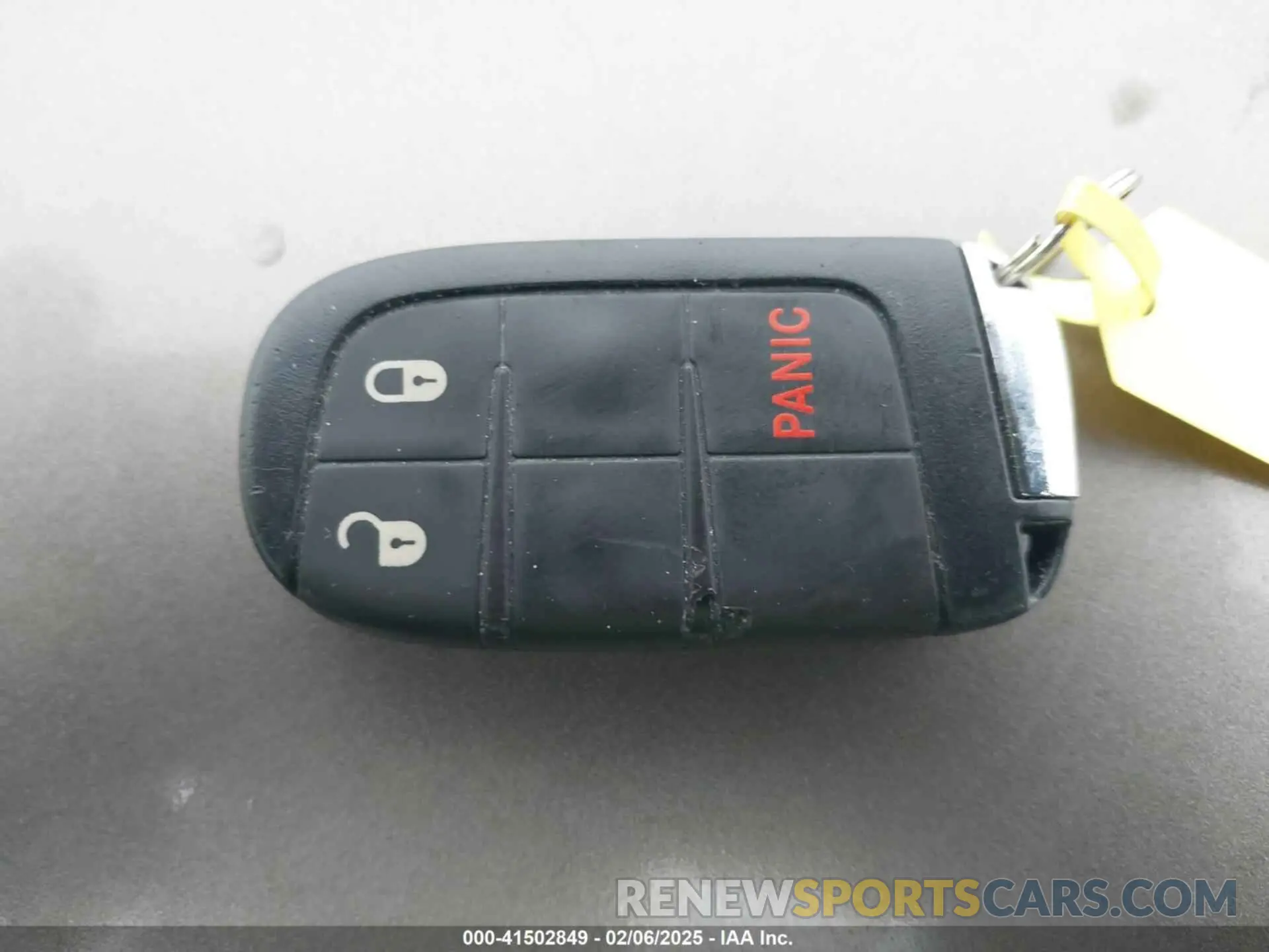 11 Photograph of a damaged car 3C4NJDBB0NT181278 JEEP COMPASS 2022