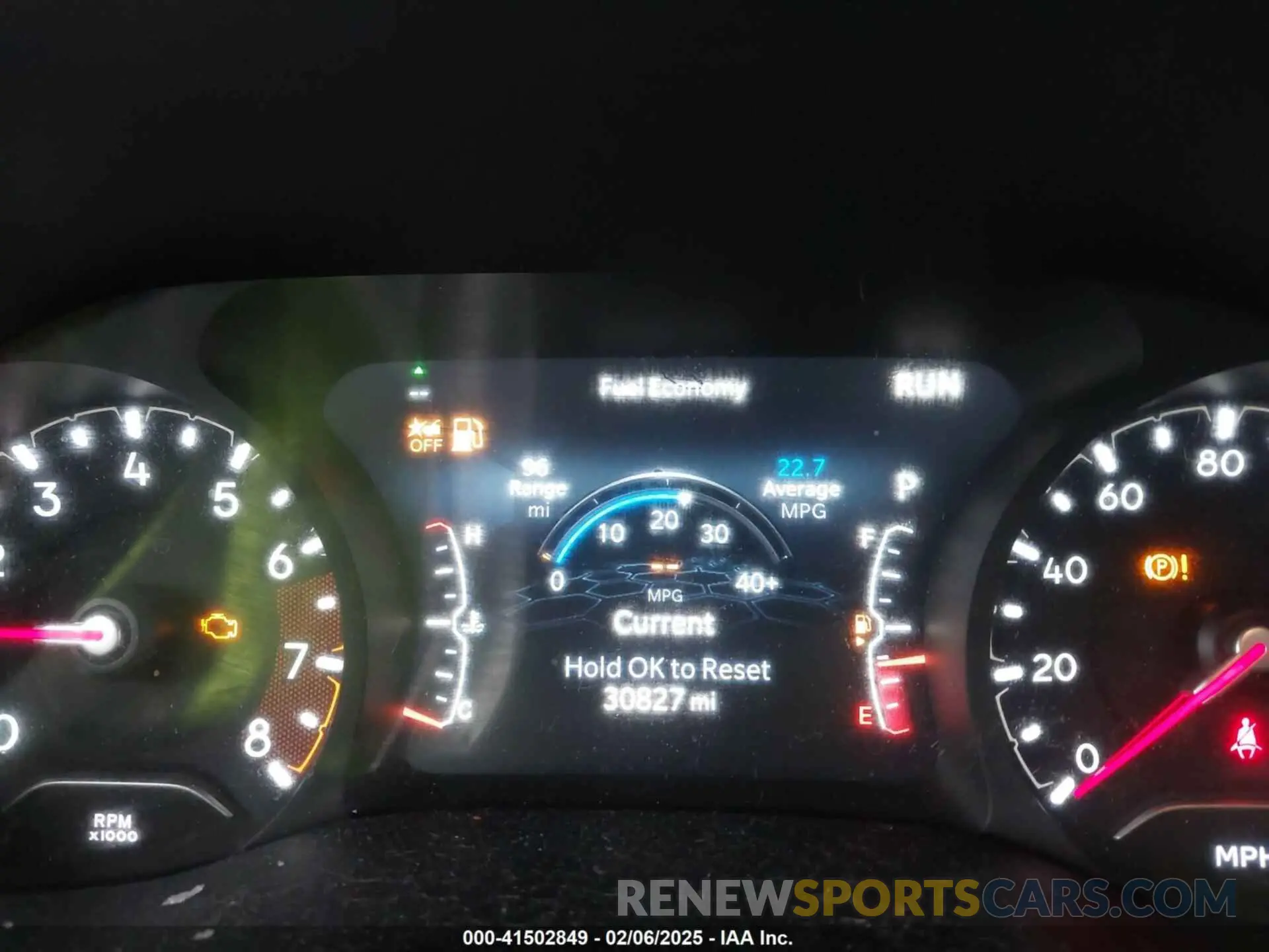 15 Photograph of a damaged car 3C4NJDBB0NT181278 JEEP COMPASS 2022