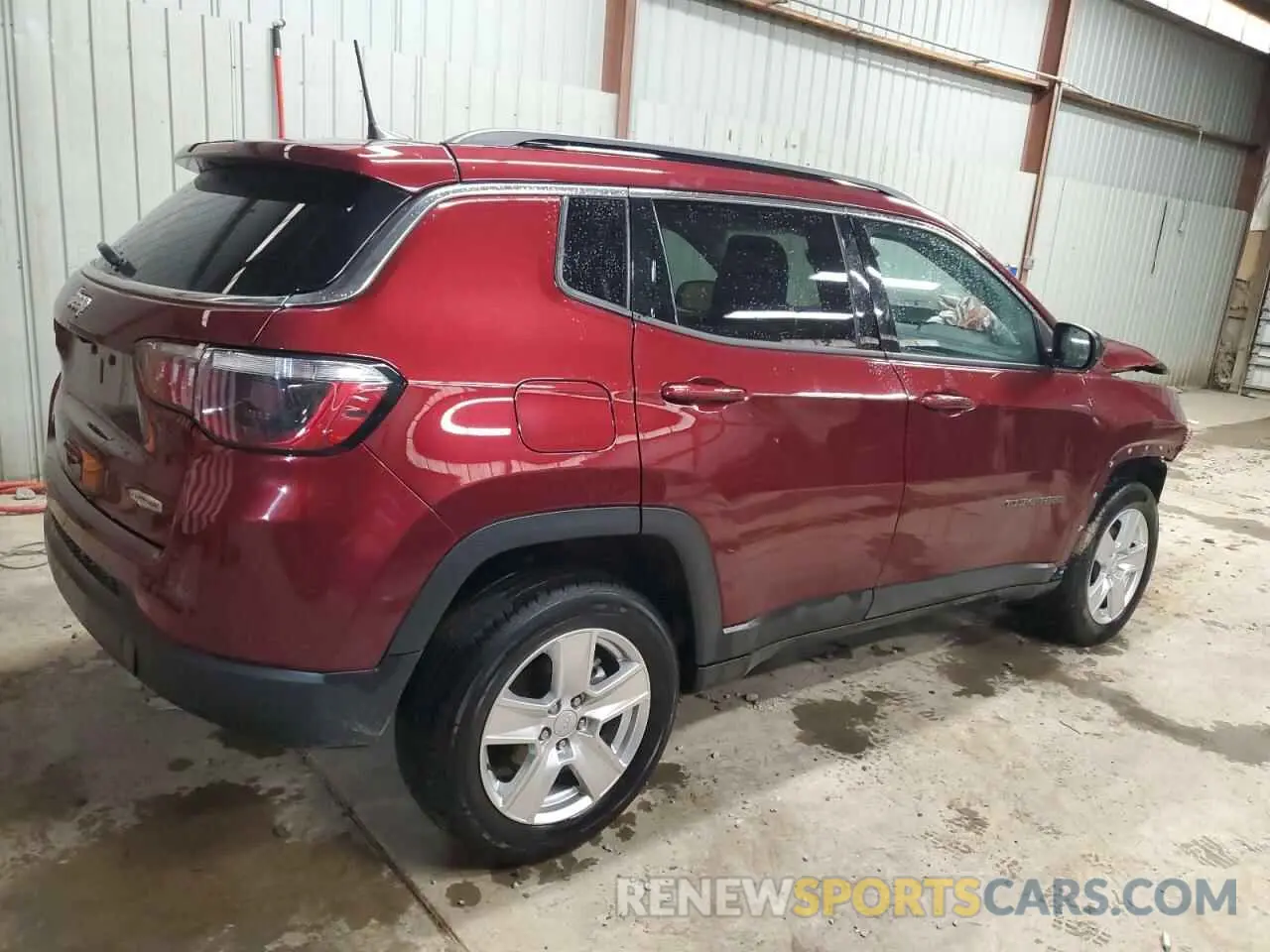 3 Photograph of a damaged car 3C4NJDBB1NT118769 JEEP COMPASS 2022