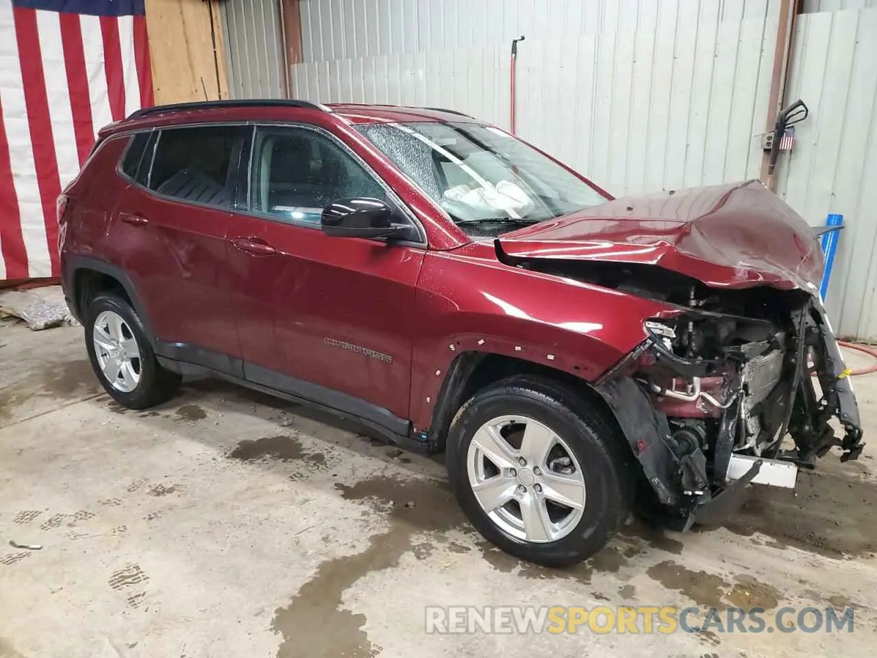 4 Photograph of a damaged car 3C4NJDBB1NT118769 JEEP COMPASS 2022