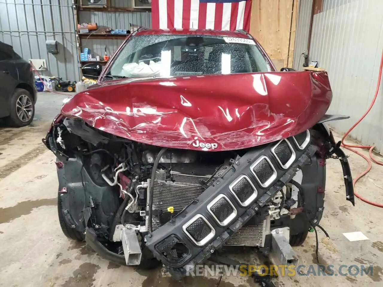 5 Photograph of a damaged car 3C4NJDBB1NT118769 JEEP COMPASS 2022