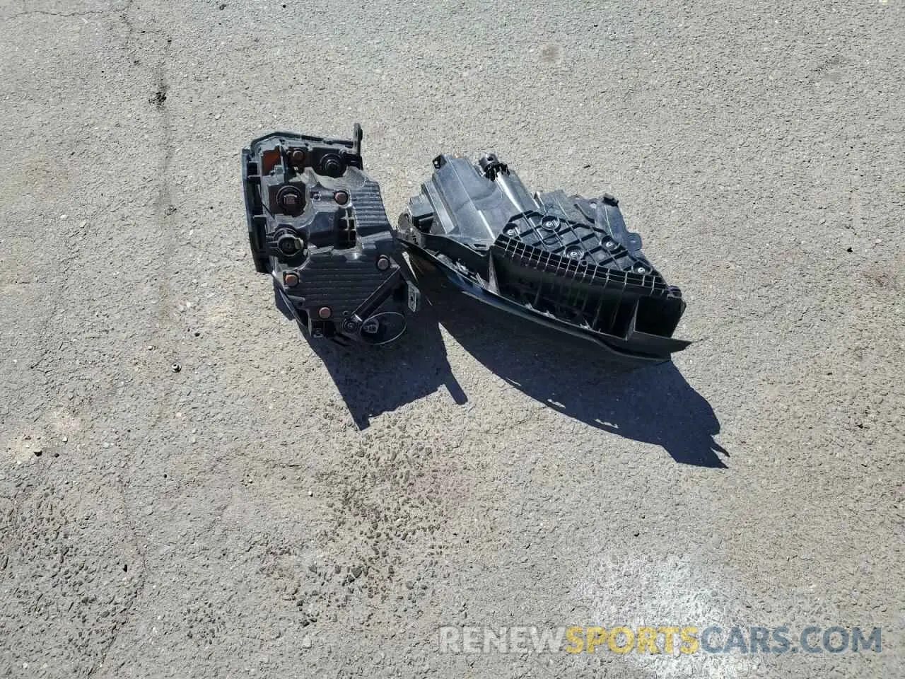 13 Photograph of a damaged car 3C4NJDBB1NT127245 JEEP COMPASS 2022