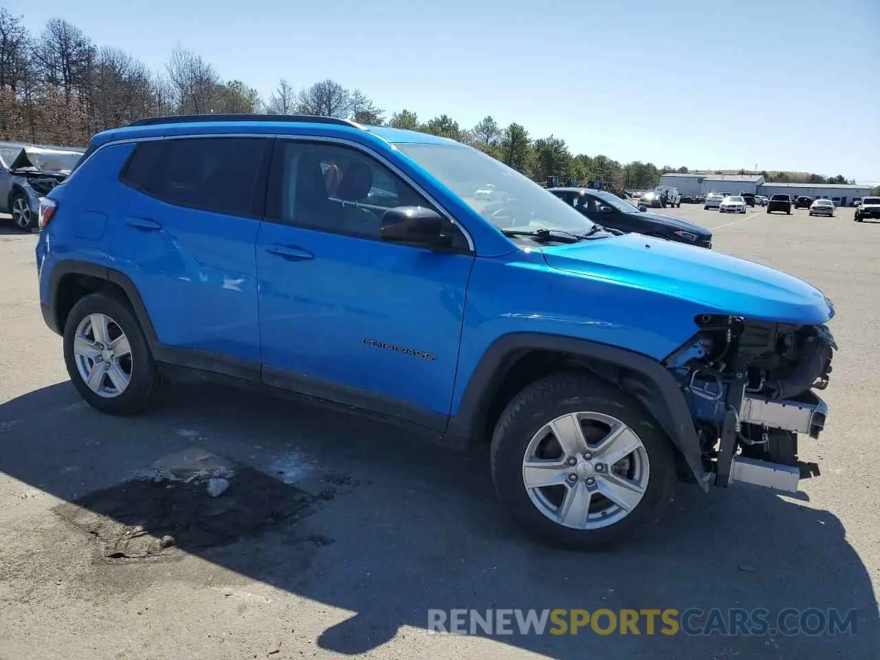 4 Photograph of a damaged car 3C4NJDBB1NT127245 JEEP COMPASS 2022