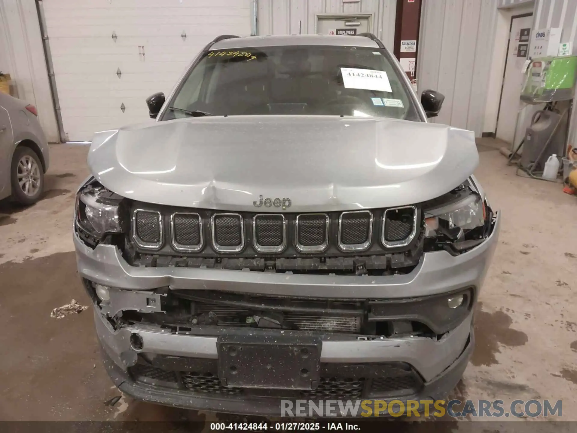 12 Photograph of a damaged car 3C4NJDBB1NT164537 JEEP COMPASS 2022