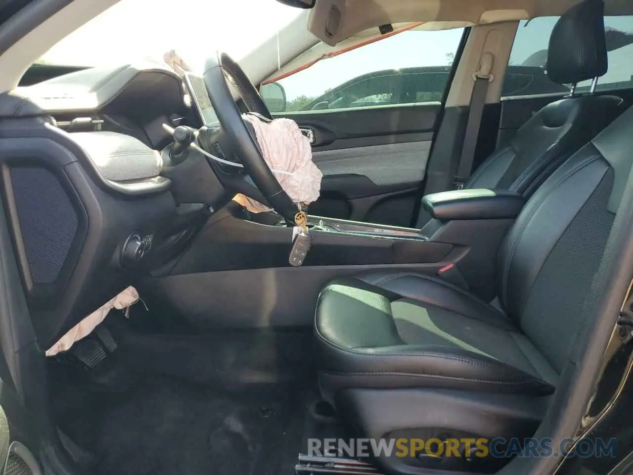 7 Photograph of a damaged car 3C4NJDBB1NT216149 JEEP COMPASS 2022